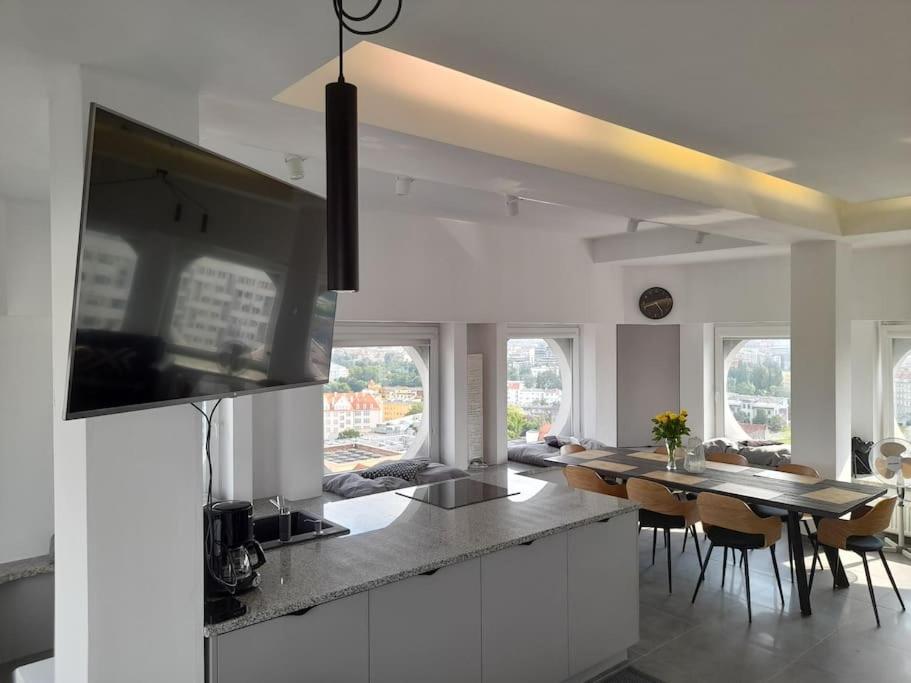 100M2 Penthouse On Top Of The City 1000Mb/S, Airc. Breslau Exterior foto