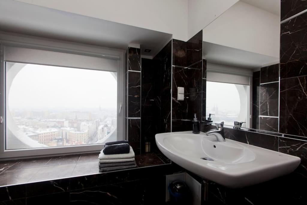 100M2 Penthouse On Top Of The City 1000Mb/S, Airc. Breslau Exterior foto